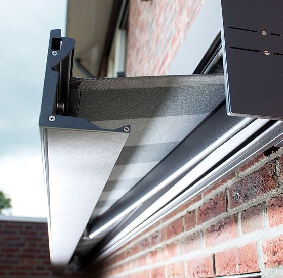 Pergola bescherming zon terras vekemans maatwerk